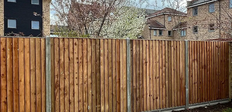 New closeboard timber fencing panels